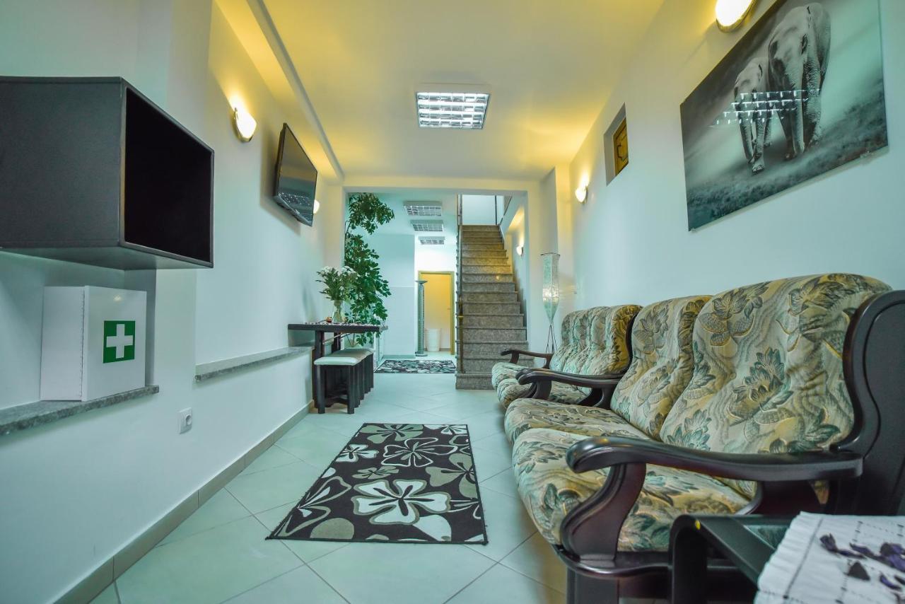 Hostel Синь Екстер'єр фото