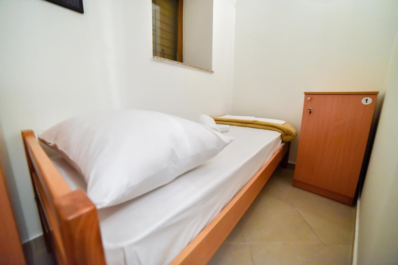 Hostel Синь Екстер'єр фото