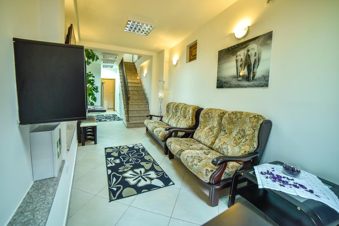 Hostel Синь Екстер'єр фото