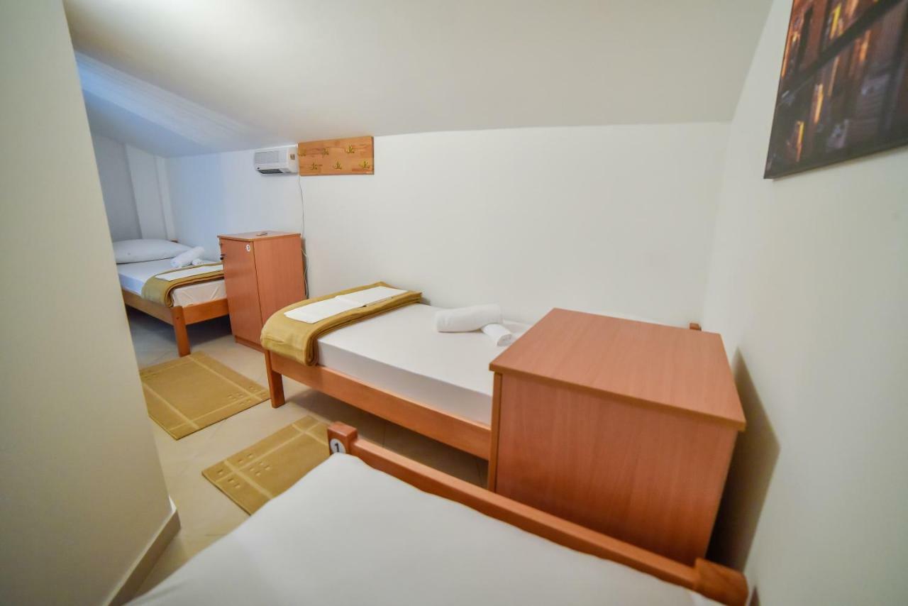 Hostel Синь Екстер'єр фото